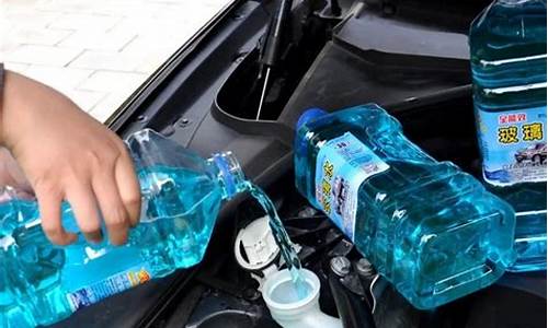 丰田威驰汽车加玻璃水的位置示意图详解_丰